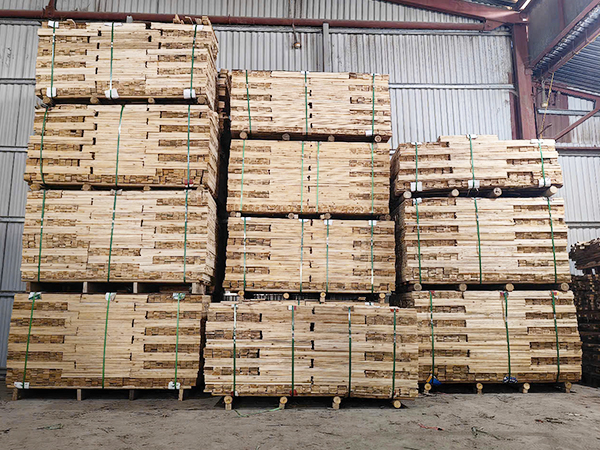Pallet gỗ	